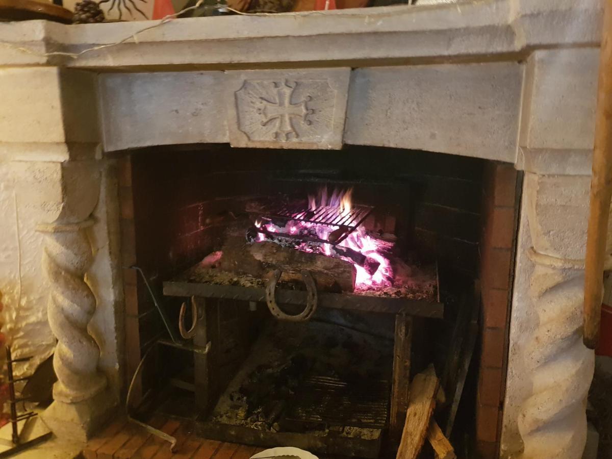 Domaine Du Berange Hotel Saint-Geniès-des-Mourgues Eksteriør billede